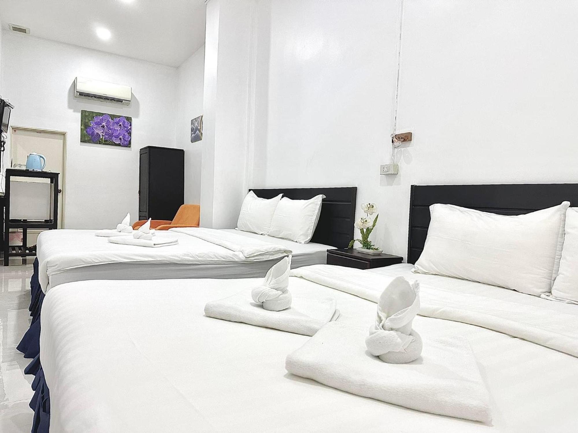 Subinh Hotel And Restaurant Pakse Buitenkant foto