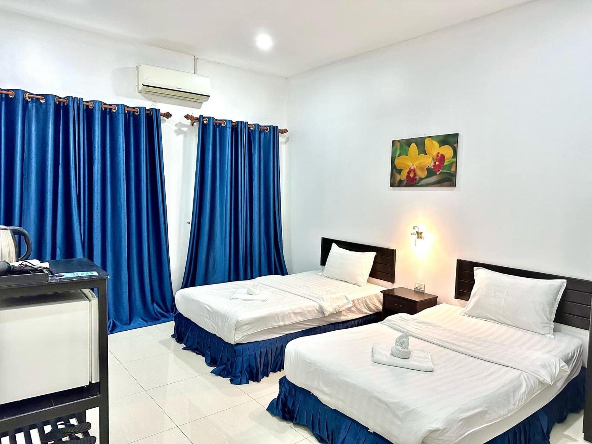 Subinh Hotel And Restaurant Pakse Buitenkant foto