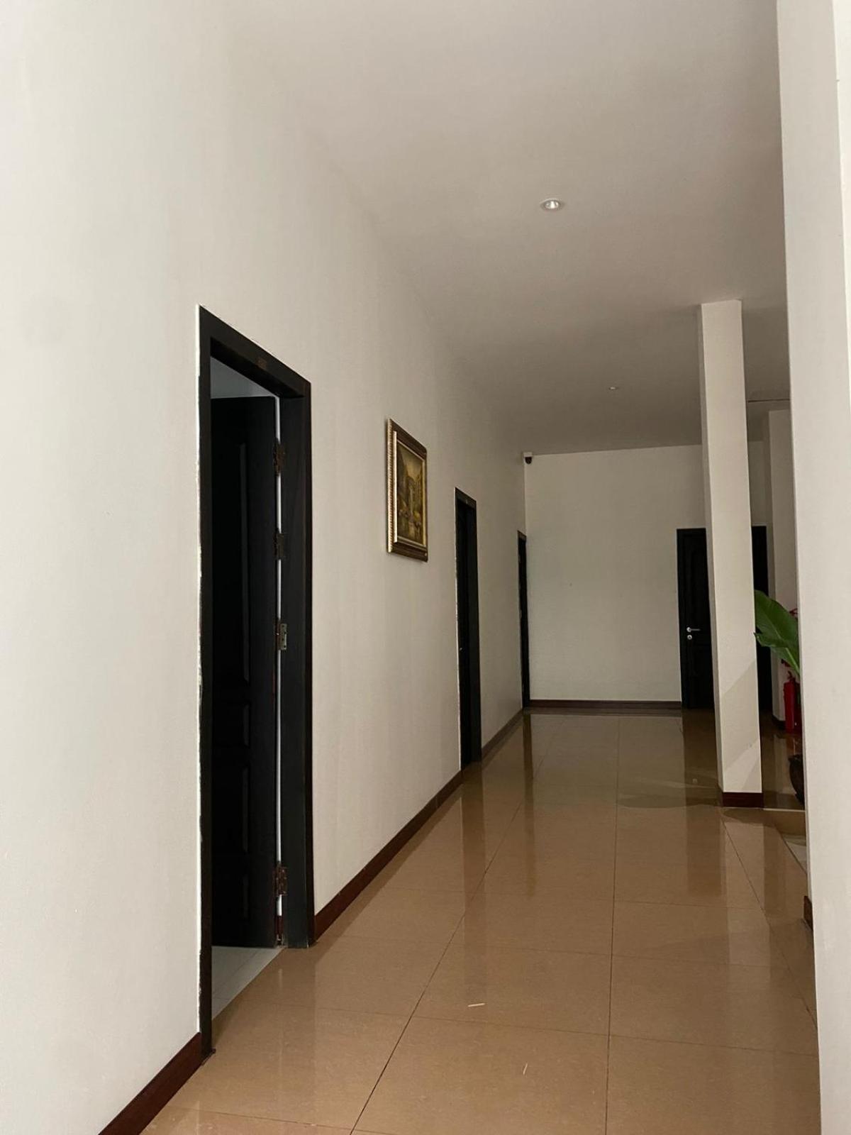 Subinh Hotel And Restaurant Pakse Buitenkant foto